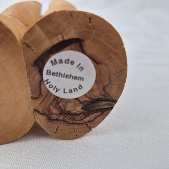 Praying Hands Sculpture Olive Wood Carving Made in Bethlehem - Picture 14 of 16